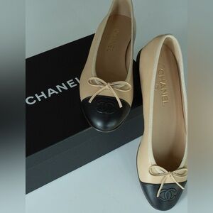 Chanel Ballerina flats beige cap toe flats shoes
